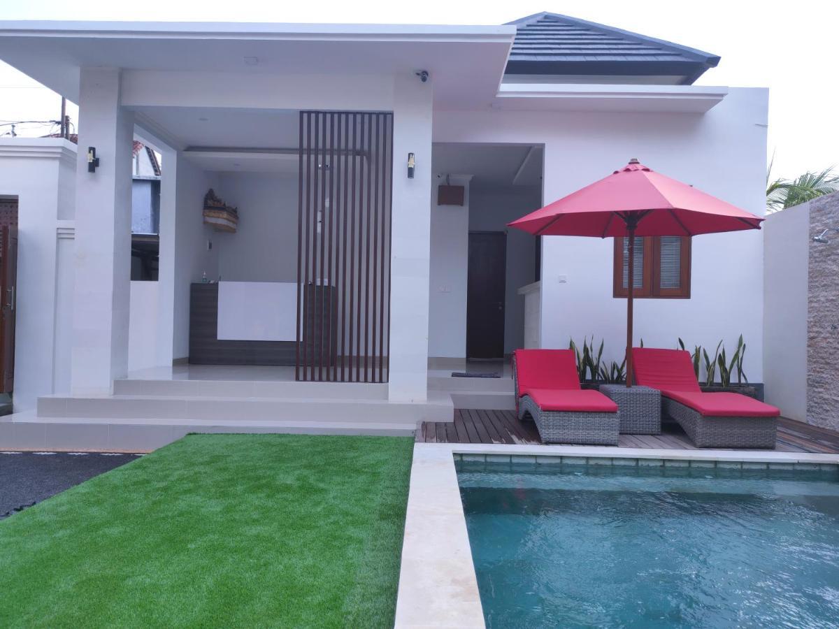 Pondok Denayu Homestay Kuta  Exterior photo