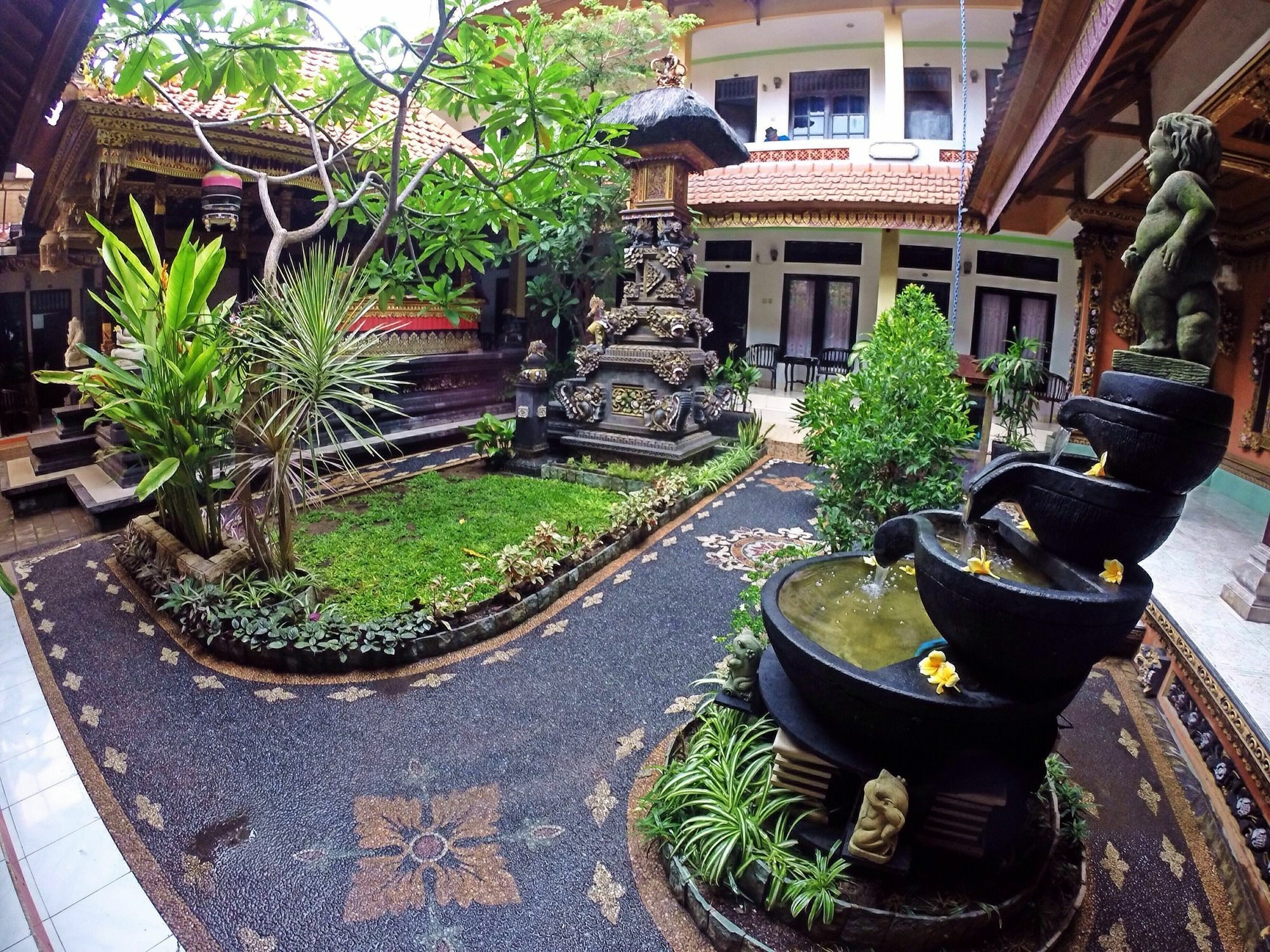 Pondok Denayu Homestay Kuta  Exterior photo